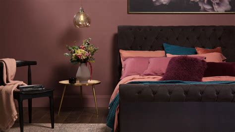 These Purple Bedrooms Show How Pretty And Versatile This Colour Can Be