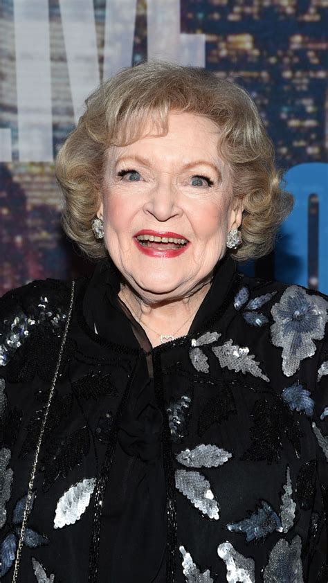 Betty white was born in oak park, illinois, to christine tess (cachikis), a homemaker, and horace logan white, a lighting company executive for the. Betty White "Doing Very Well" At Age 98 In Lockdown Amid ...
