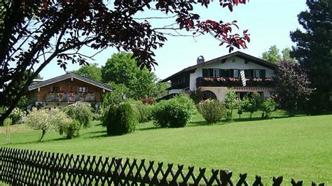 Bei uns können sie die seele so richtig baumeln lassen. Haus Riecke am See - Gmund am Tegernsee