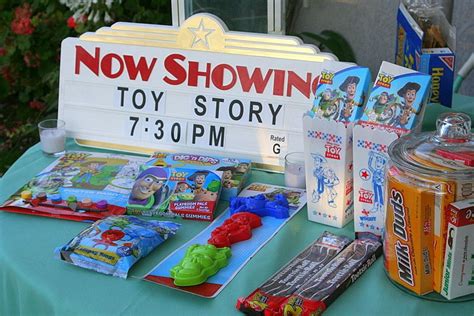 Diy & tutorials 64 comments. DIY summer movie nights outside...great ideas. *Love these themed treats that go along with the ...