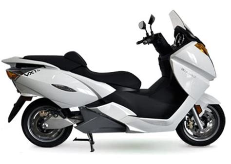 I usually ride the products before i review them, however, these are not as easily obtainable for this. Vectrix VX-1 Li/Li+ | Emissions Free Solutions