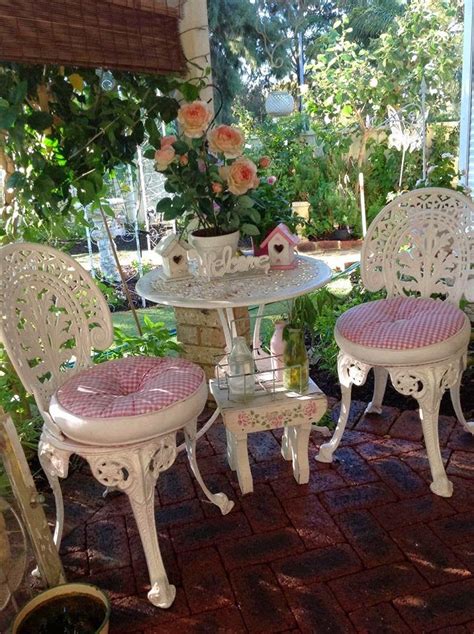 Shabby Chic Porch Ideas