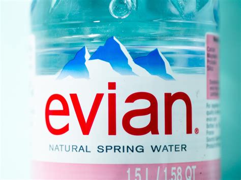 How Bottled Water Became Americas Most Popular Beverage Water Bottle