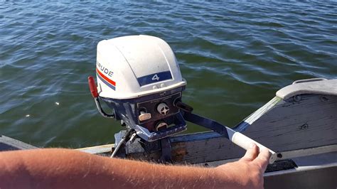 Evinrude Lightwin Hp Outboard Motor Youtube