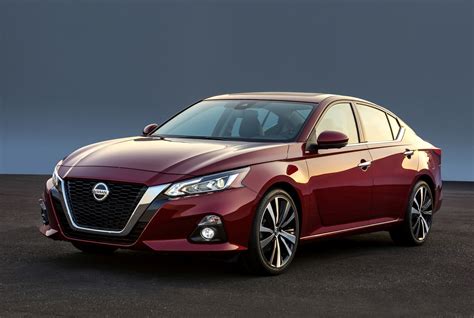 2019 nissan altima vs the competition. 2018 NY: This Is the New 2019 Nissan Altima, Packs High ...