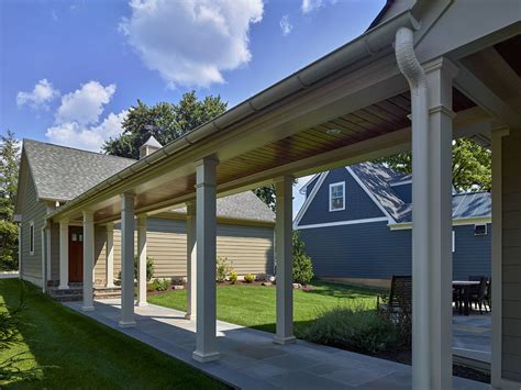 Covered Walkway From Garage To Home Craftsman Exterior