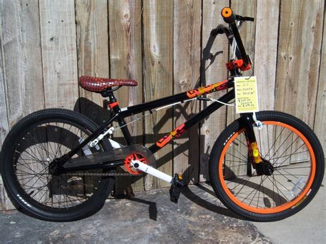 The italian bike designed and assembled entirely at betamotor's rignano sull'arno premises brings in the new 2021 rr range with numerous evolutions of the new generation model launched in 2020. Greenway Bicycles: 2011 BMX Bike Sale!!!!!!!!