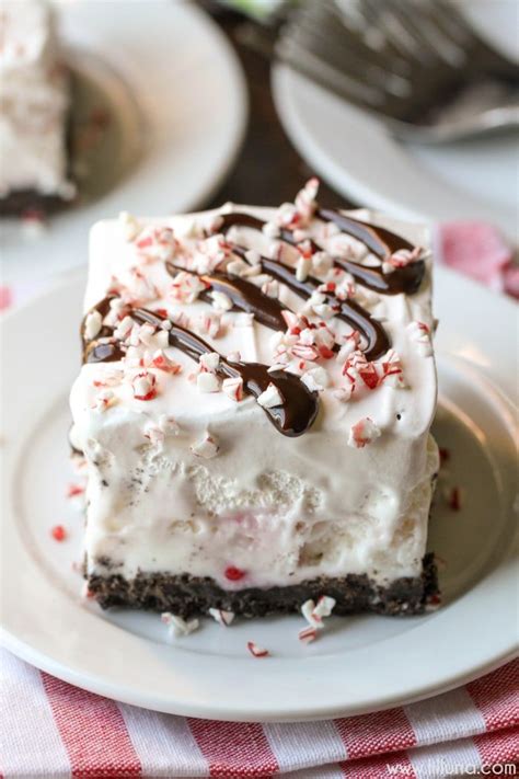 Frozen Peppermint Delight Peppermint Dessert Desserts Chocolate