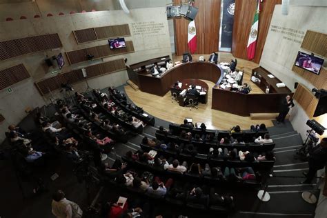 Tiene competencia, con fundamento en el artículo 99 de la constitución política de los estados unidos mexicanos y 189 de la ley orgánica del poder judicial de la federación, para conocer y resolver. Tribunal Electoral del Poder Judicial de la Federación
