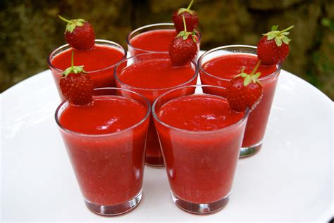 Recette Soupe de fraises et framboises en vidéo 750g com