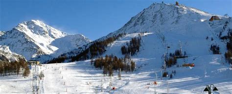 Una valanga nella giornata di lunedì sopra sestriere ha investito e ucciso il noto alpinista carlo alberto cimenti, detto «cala», e l'amico che era con lui, patrick negro, di pragelato. Valanga a Sestriere, gruppo di sciatori travolto dalla ...