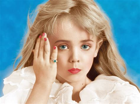 Remembering Jonbenét Ramsey The Beauty Queen Look Back At The Pageant Contestants Portraits