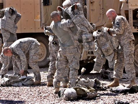 Two U S Troops Die In Iraq 11 Total This Month Cbs News
