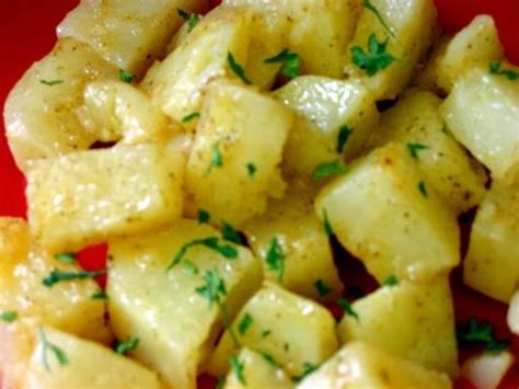 Baked russet potato pie recipe : Microwave Parmesan Potatoes Recipe - Genius Kitchen | Recipes, Parmesan potatoes, Russet potato ...