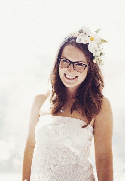 Make Up Tips For Brides With Glasses Bride With Glasses Wedding