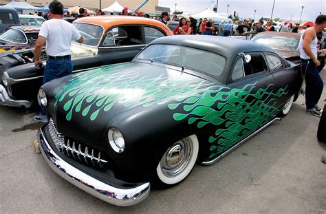 Hot Rods Rockabilly And Beauties Roll Into The Orleans Viva Las Vegas