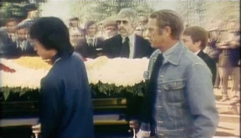 Steve Mcqueen James Coburn At Bruce Lees Funeral 31st July 1973 In Seattle Steve Mcqueen
