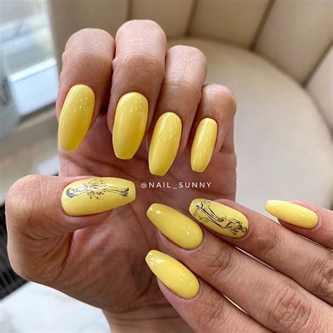 Wearing this figure hugging dress with the serpentine element will only make you more memorable. 23 Yellow Nail Designs That Will Brighten Your Day | StayGlam