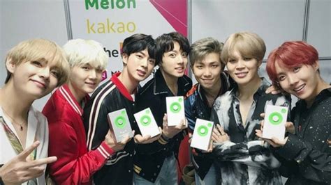 During the melon music awards, bts were awarded seven awards, the most ever during the show, including best artist and best album of the year, for love yourself: BTS Took Home Whopping 5 Awards At Melon Music Awards 2017 ...