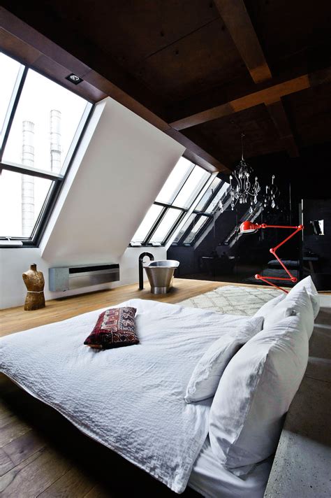 25 Cool Space Saving Loft Bedroom Designs