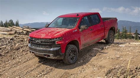 2023 Chevy Silverado Zrx Wallpapers New Suvs Redesign