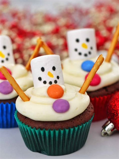 Melted Snowman Cupcakes Recipe Mama Loves To Cook