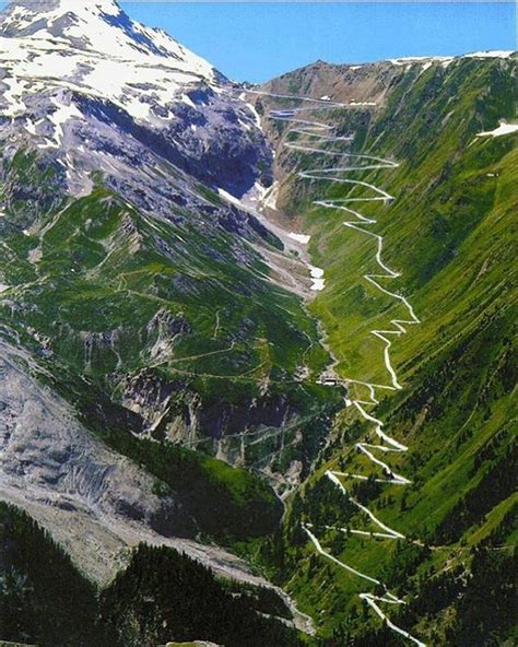 Stelvio Pass Dangerous Roads Scenic Places To Travel