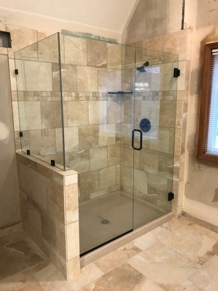 Glass shower doors are fast turning out to be very popular choice when it comes to designing a smart, sleek and functional contemporary bathroom that fits in seamlessly with the modern theme of the rest of the home. Shower Doors - Enclosures- Olathe Glass Co | Custom Glass ...