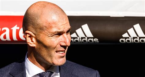 Tal y como se sospechaba, zinedine zidane no seguirá en el banquillo del real madrid. Real Madrid - Zidane : "J'ai retrouvé assez vite mes ...