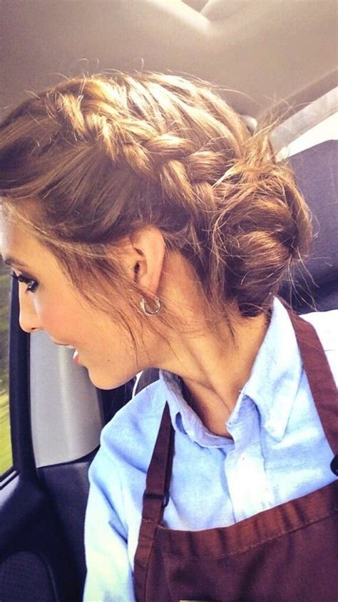 Easy Cute Hairstyle For Work Waitress Hairstyles Hair Styles Work