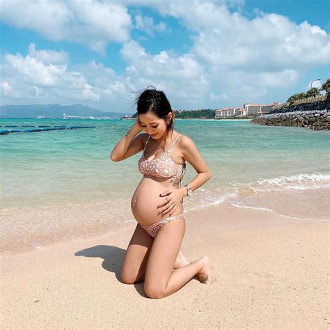 pin auf 水着を着た妊婦 vodaswim pregnant