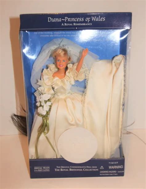 Diana Princess Of Wales Royal Britannia Collection 1997 Wedding Doll