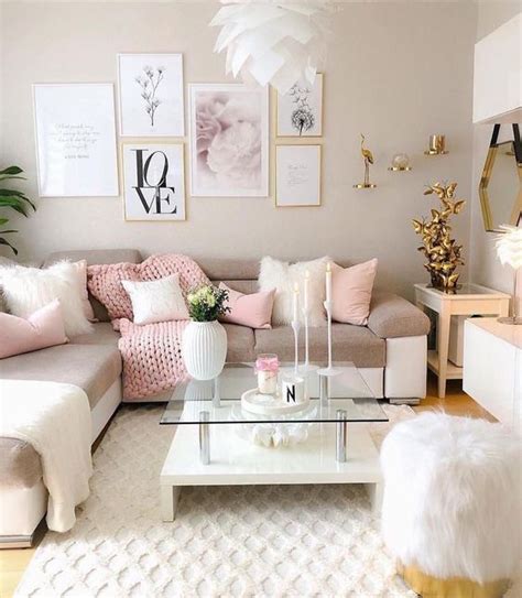 Airy And Elegant Feminine Living Rooms Digsdigs