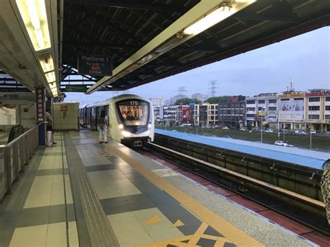 The kelana jaya lrt line operates an approximate 27km course from north to south, between kelana jaya. Kelana Jaya LRT station has reopened - Cyber-RT