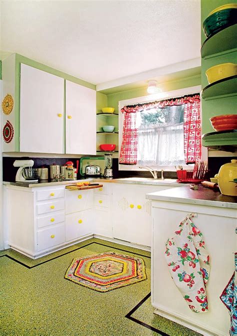 The Best Flooring Choices For Old House Kitchens