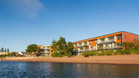 Restore The Shore East Bay Suites Hotel Resort In Grand Marais Mn