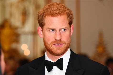 prince harry pressured to leave meghan and return to uk new idea