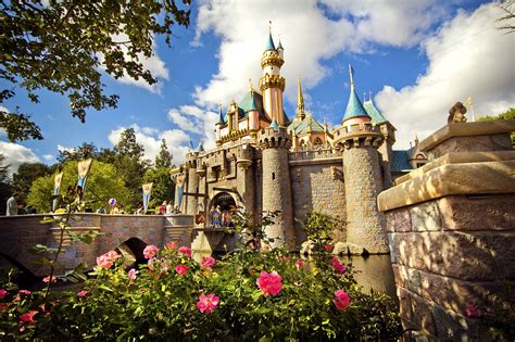 8 Castles You Can Visit In California