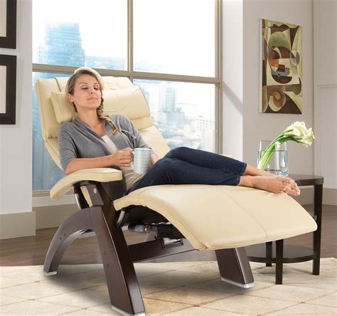 Discover how to relax with our zero gravity recliners and full body massage chairs. Can a chair really change your life? Yes, it really can. After a long day, sit back & let our ...
