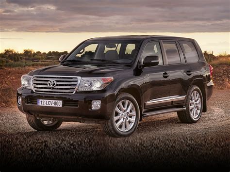 The land cruiser's high $85,515 msrp likely contributes to its low sales. 2014 Toyota Land Cruiser - Price, Photos, Reviews & Features