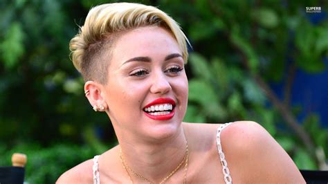 3 Momentos Virales De Miley Cyrus Para Celebrar Su CumpleaÑos 30