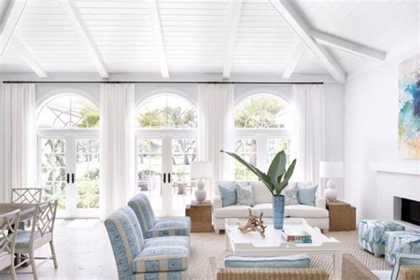 Coastal Modern Homes With Transitional Vibes Decoholic