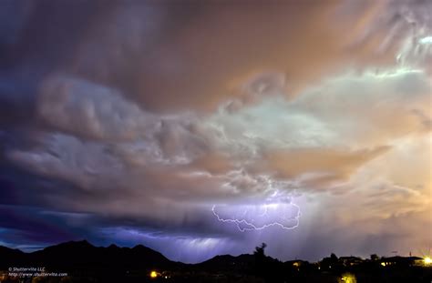 Fondos De Pantalla Noche Cielo Lluvia Nubes Surrealista