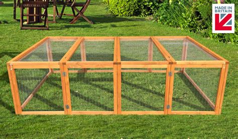 Home And Roost 6ft Folding Canterbury Rabbit Guinea Pig Run