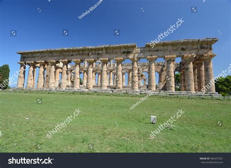 Paestum Ancient Greek Ruins Italy Stock Photo 584257261 Shutterstock