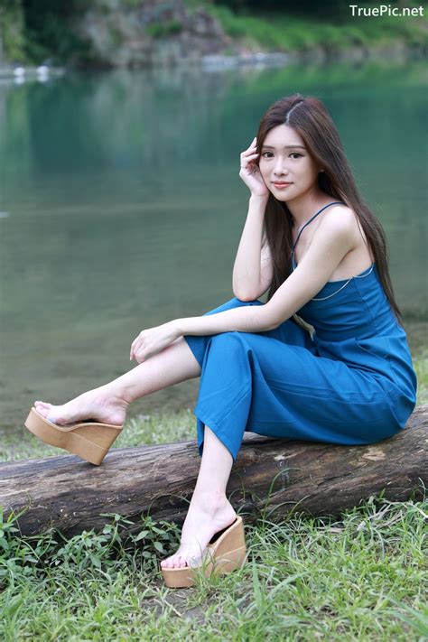 Young Beautiful And Lovely Taiwanese Pure Girl 承容 Ảnh đẹp