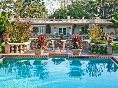 Beverly Hills Is Home To Plenty Of Jaw Dropping Homes But Only One Is