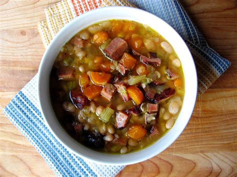 Wash thoroughly in cold water. Chena Girl Cooks: old-fashioned navy bean & ham soup