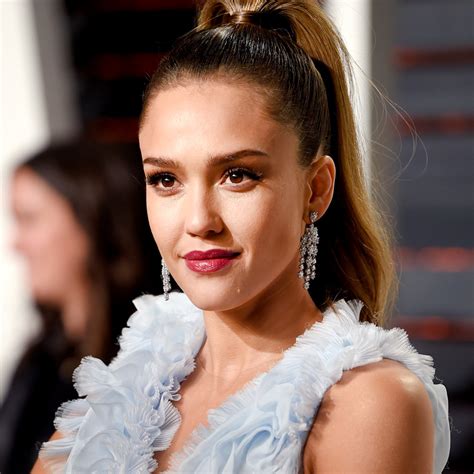 Jessica Alba Makes Adulting Easier With Subscription Box E News