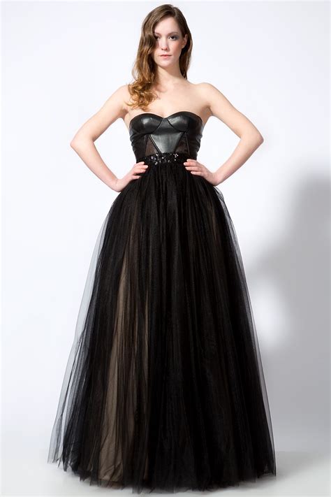 Formal ball gown dresses for prom, pageants, or any special occasion. tulle gown (With images) | Gorgeous black dress, Tulle ...